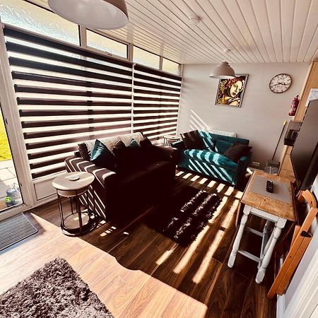 Вилла 50 Toledo, Selsey Country Club Экстерьер фото
