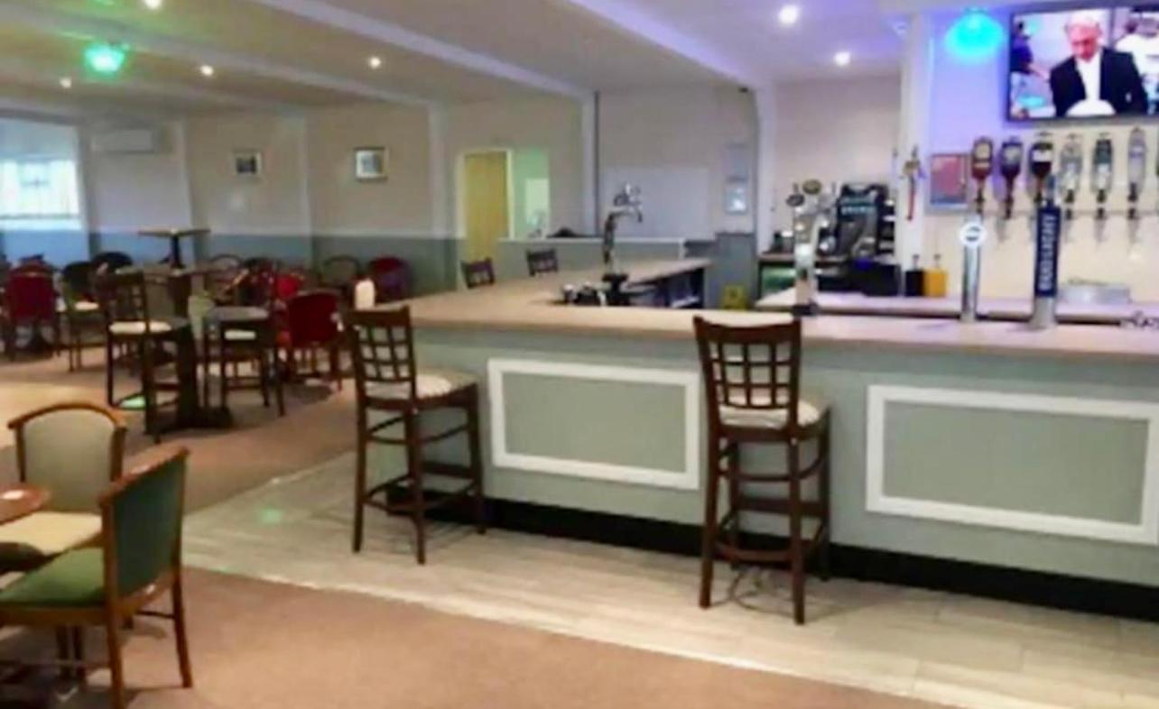 Вилла 50 Toledo, Selsey Country Club Экстерьер фото